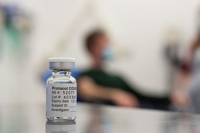 Covid-19: Anvisa autoriza uso emergencial da vacina da Fiocruz