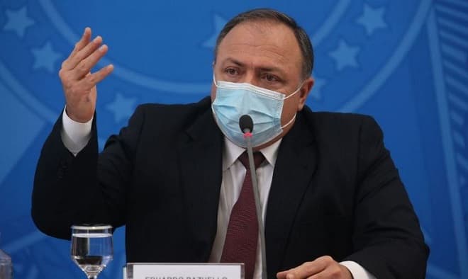 Pazuello passa mal e depoimento na CPI é suspenso