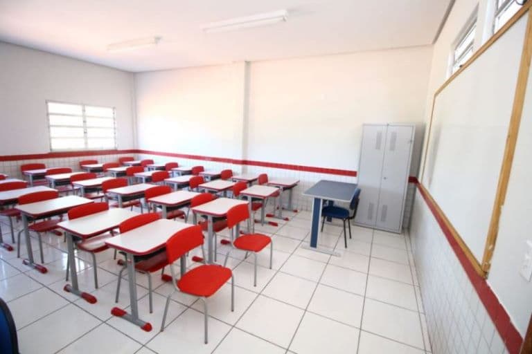 Confirmação de matrículas na rede estadual começa terça-feira (23)