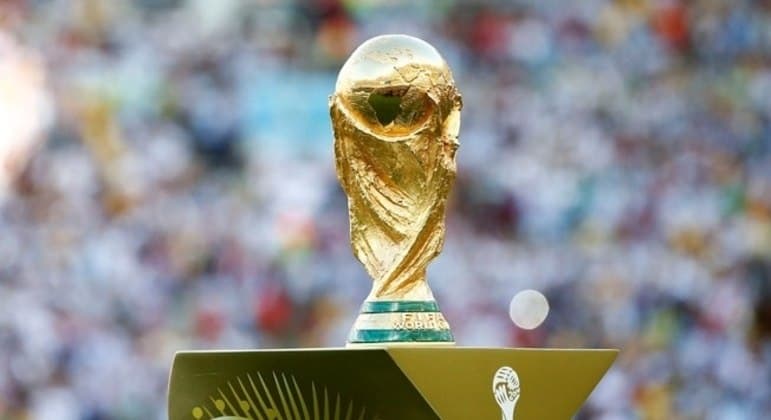 Copa do Mundo bienal arrecadaria R$ 25 bilhões extras para a Fifa
