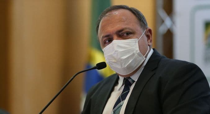 Queiroga se reúne hoje com Pazuello e inicia transição de até 10 dias
