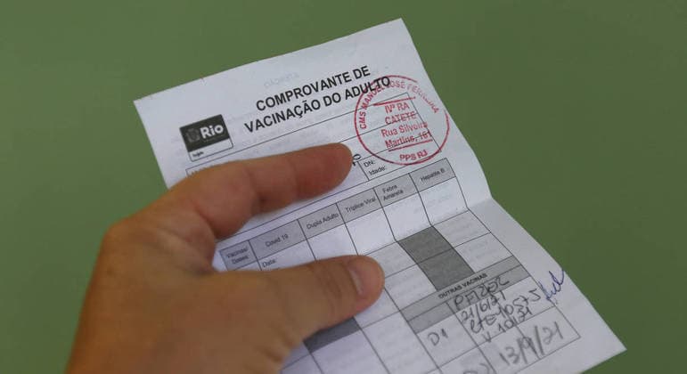 Câmara discute passaporte sanitário da Covid-19 nesta terça