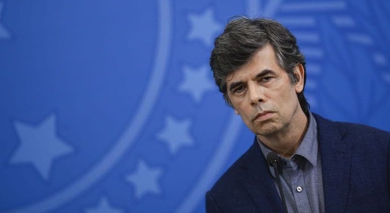 Nelson Teich será ouvido nesta quarta-feira (5) pela CPI da Covid