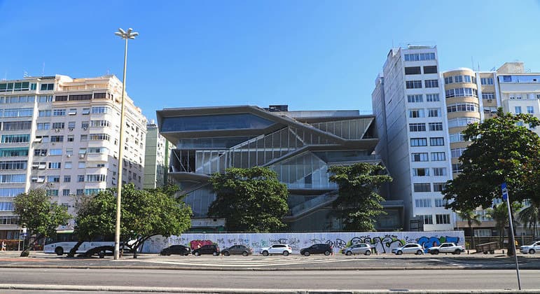 Fundação Roberto Marinho recebe R$ 70 milhões e não entrega projetos