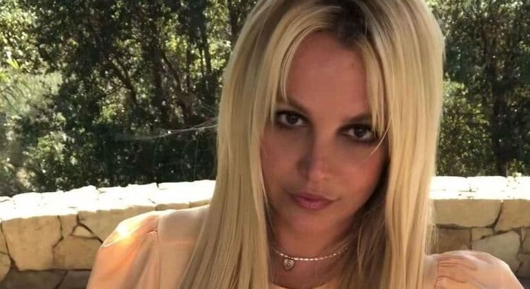 https://entretenimento.r7.com/famosos-e-tv/britney-spears-sobre-a-familia-me-machucaram-mais-do-que-pensam-26102021