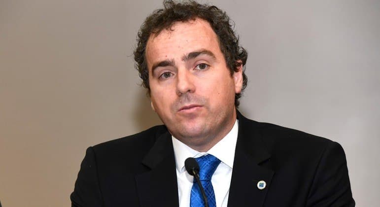 Alexandre de Moraes, do STF, afasta presidente do Ibama do cargo