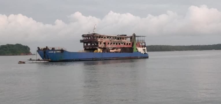Incêndio é ferryboat continua sendo investigado em São Luís