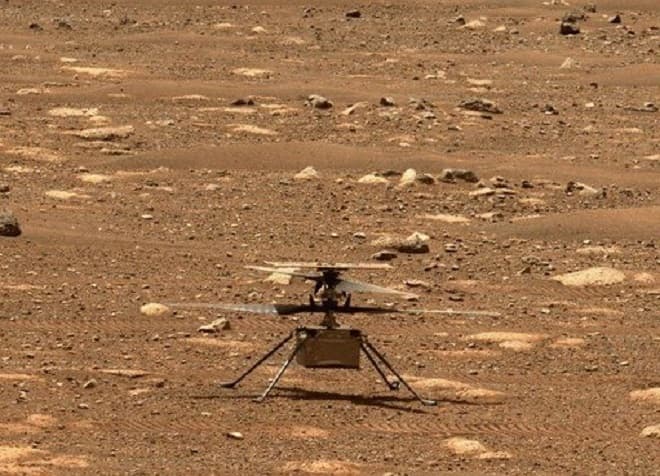 Helicóptero da Nasa consegue voar com êxito em Marte