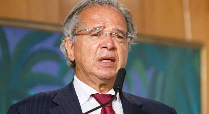 Oposição entra com pedido na PGR para investigar Paulo Guedes