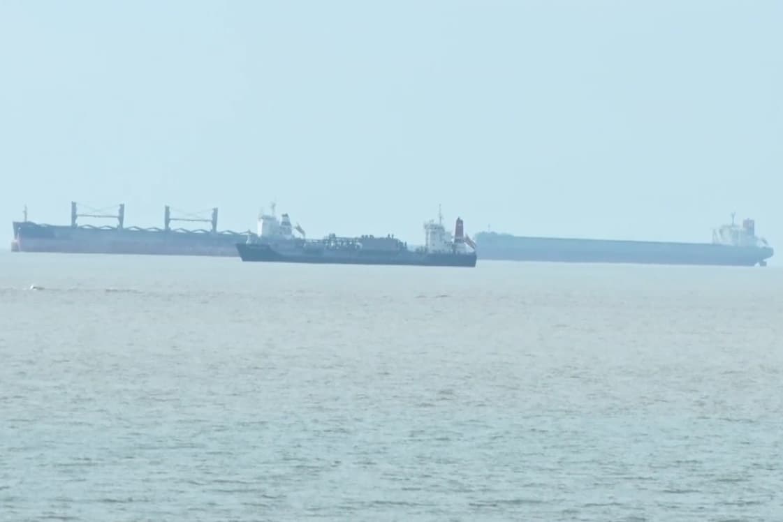 Após quarentena, navio chinês é liberado para retorno as atividades
