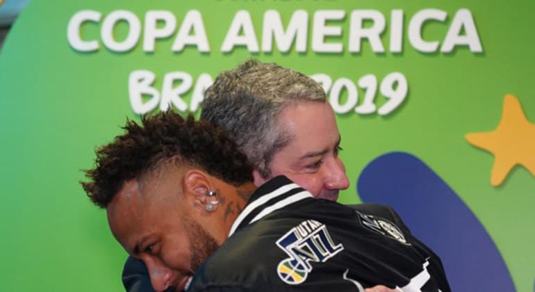 Escândalo de Caboclo encobre rompimento entre Nike e Neymar