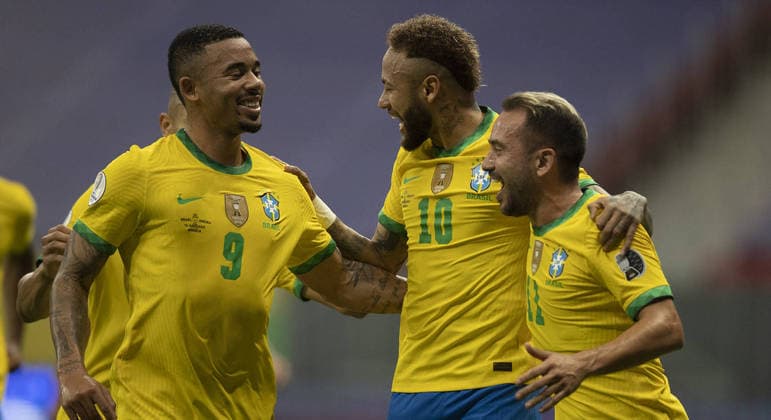 Tite esconde escalação, mas garante Gabriel Jesus e Neymar