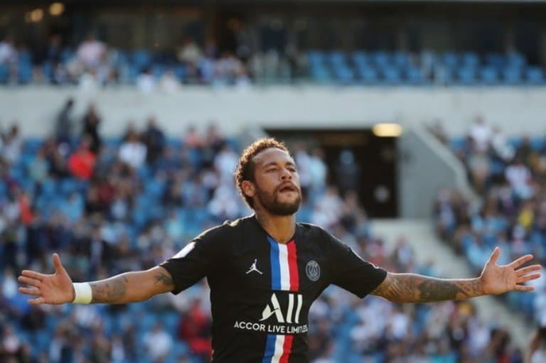 Com Messi, Neymar vira o favorito ao prêmio de melhor do mundo?