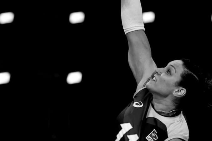 Tandara: o que se sabe sobre caso de doping da jogadora de vôlei