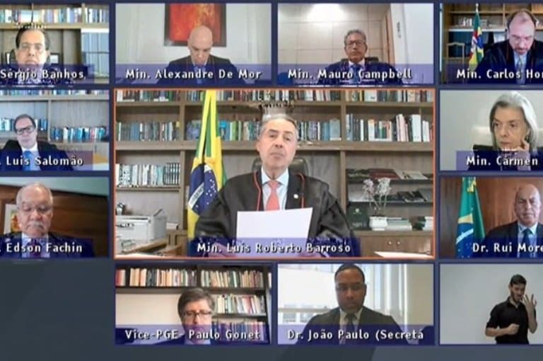 Barroso defende sistema eleitoral e cita 'recessão democrática'