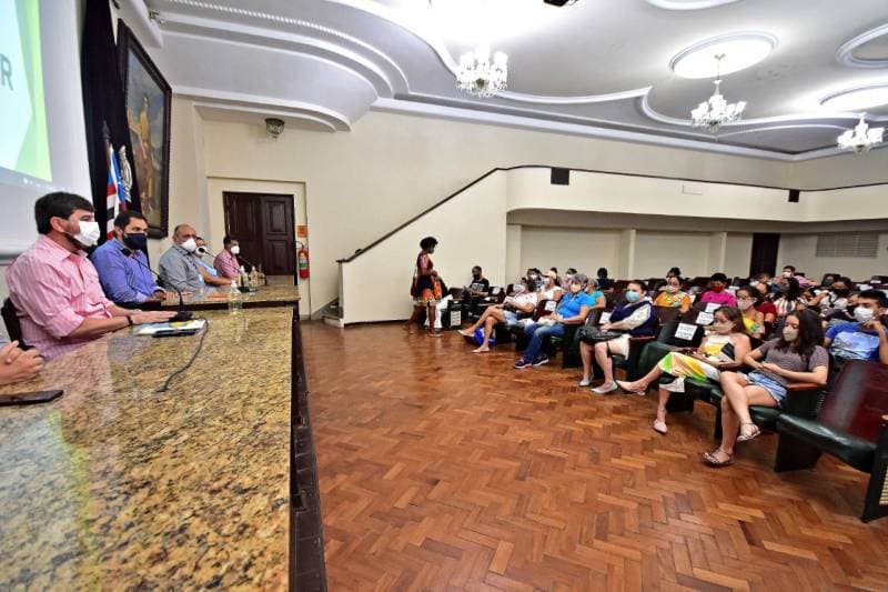São Luís: empreendedores da Feirinha recebem capacitação
