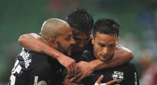 Quatro grandes? Bragantino curte momento na frente dos rivais de SP