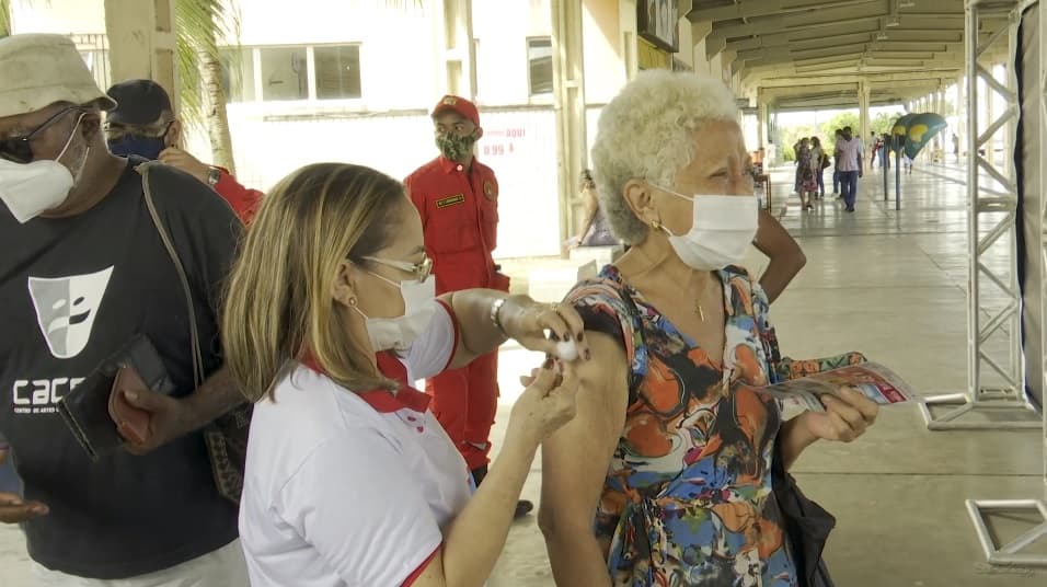Vacina contra H1N1 está disponível nos terminais de integração