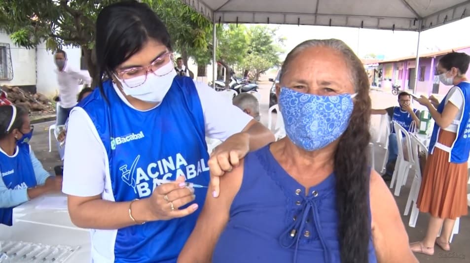 Pontos de vacinação registram baixa procura por vacina em Bacabal