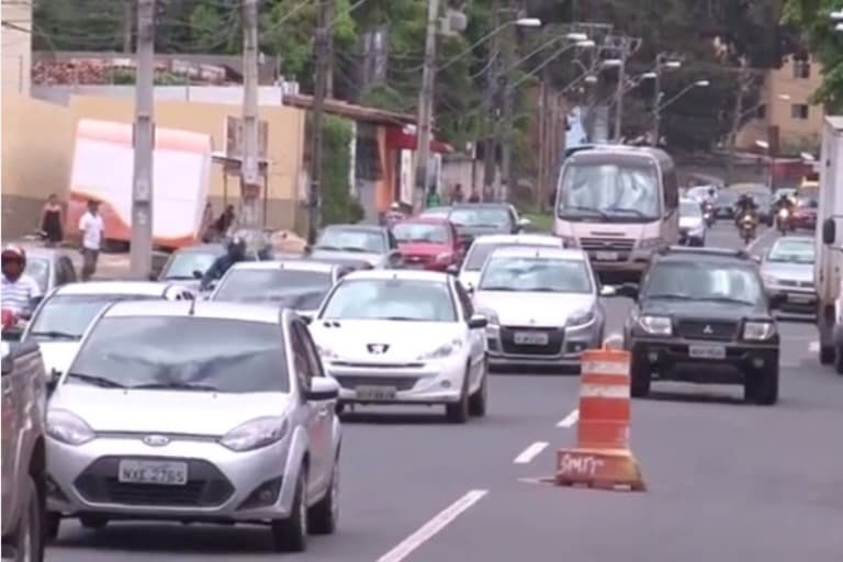 Projeto dá prazo extra de 60 dias para motorista renovar CNH