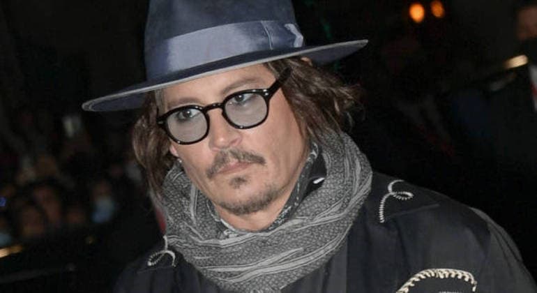 Após golpe de mais de R$ 200 mil, falso Johnny Depp ataca de novo