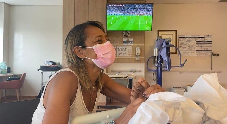 Pelé vai passar Natal internado em hospital