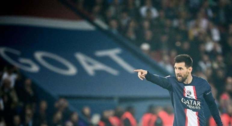 Messi e PSG se aproximam de acordo por renovação de contrato