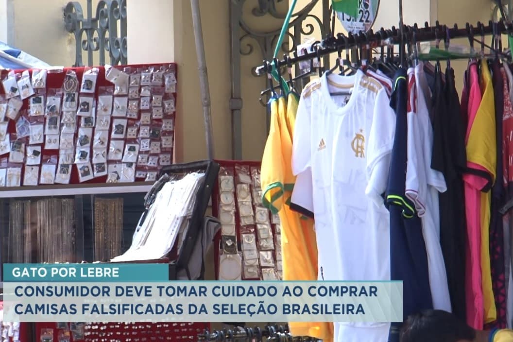 Procon fiscaliza produtos temáticos para Copa do Mundo
