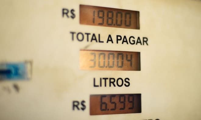 Postos terão duas formas de mostrar preços de combustíveis