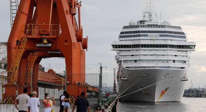 Empresas mantêm viagens de navio suspensas até 18 de fevereiro