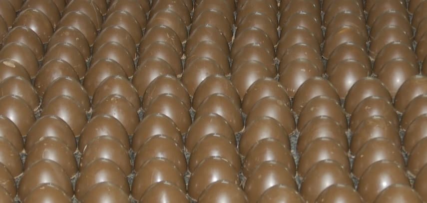 Empresa produz quase 4 mil trufas de chocolate por dia