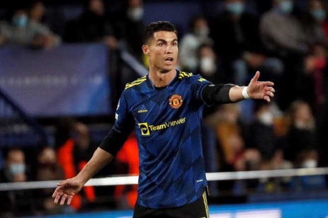 De saída do Manchester United, CR7 pode ser envolvido em troca