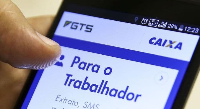 Saque FGTS: veja como consultar saldo e quem tem direito receber