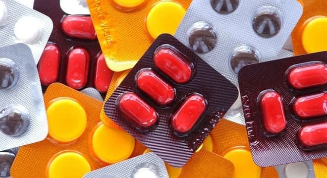 Farmacêuticas são multadas em R$ 4,2 mi por causa de remédios acima do preço
