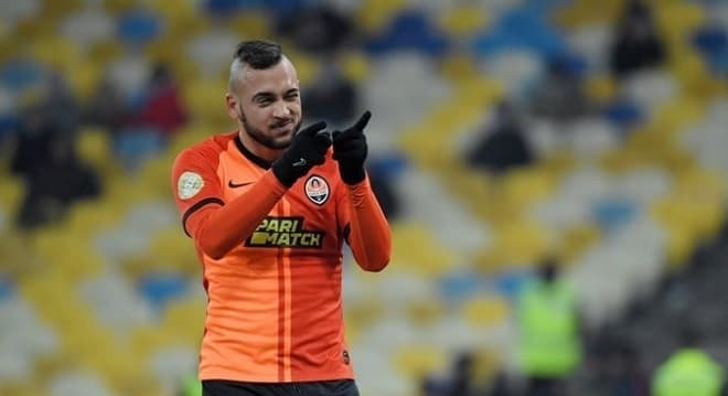 Maycon quer seguir na Europa, mas prioriza o Corinthians no Brasil