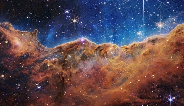 Nasa revela imagens espetaculares captadas pelo telescópio James Webb