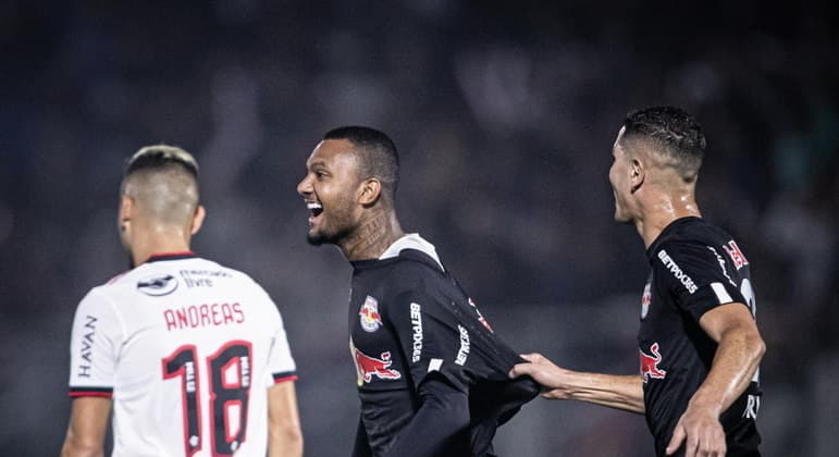 RB Bragantino bate o Flamengo por 1 a 0 e aumenta a crise do rival