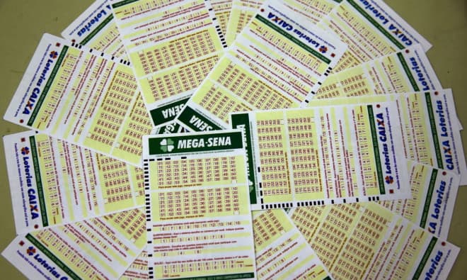 Mega-Sena sorteia neste sábado prêmio acumulado em R$ 53 milhões