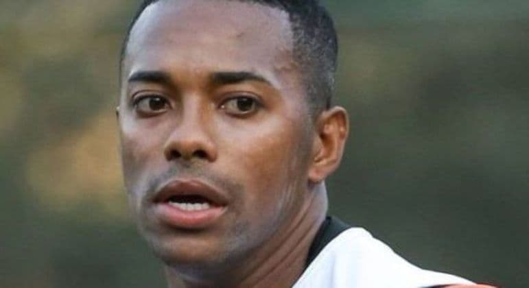 Robinho deve ser condenado a nove anos de prisão por estupro