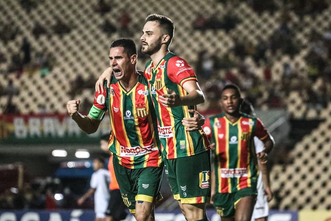 Sampaio Corrêa vence Floresta por 3 a 0 na Copa do Nordeste