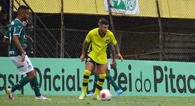 Palmeiras sai atrás no placar, mas busca empate em São Bernardo