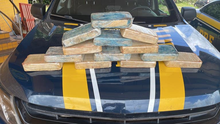 Açailândia: PRF apreende 13kg de pasta base de cocaína