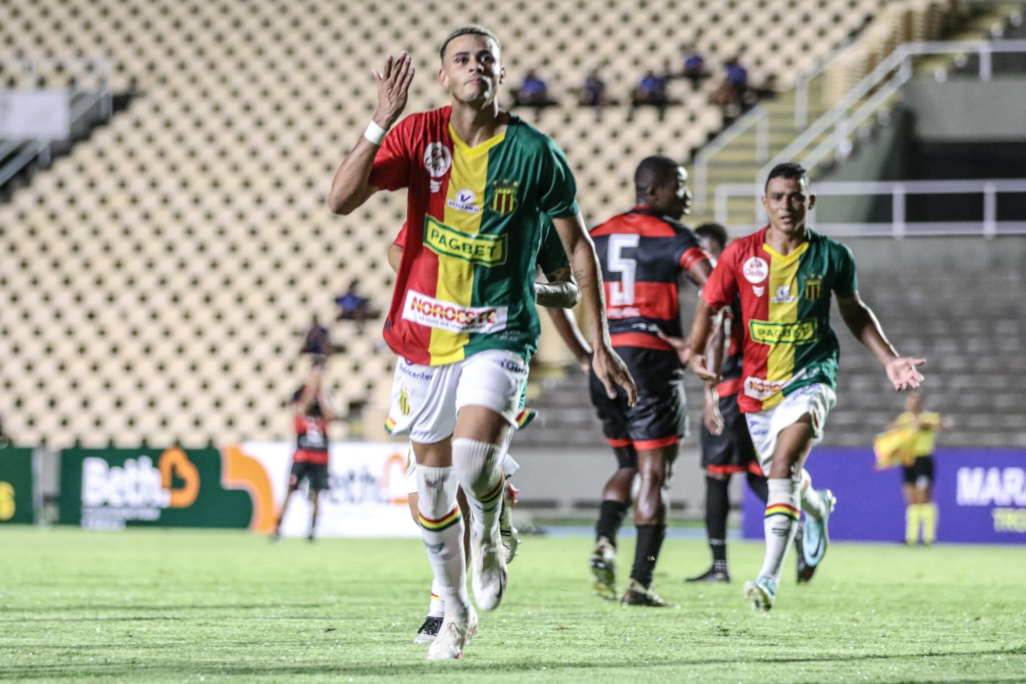Sampaio vence o Moto e se garante na final do 1º turno do Maranhense