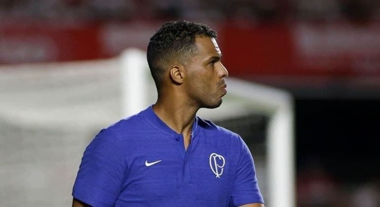 Descansado, Corinthians deve ter força máxima contra o Santos