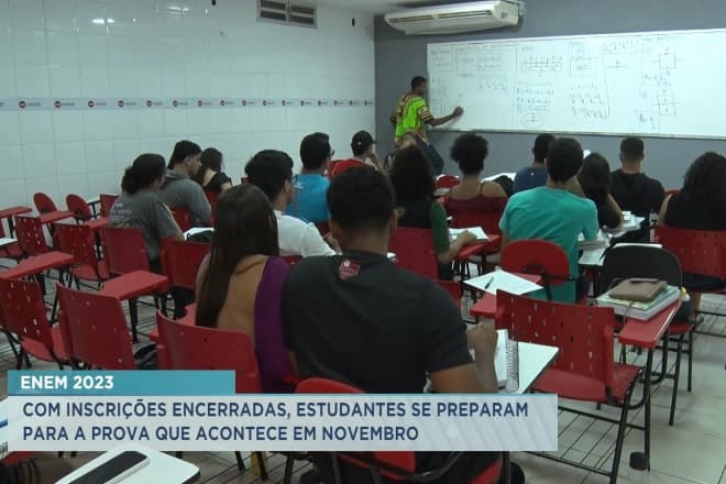 Enem 2023: com inscrições encerradas, candidatos reforçam preparação para as provas