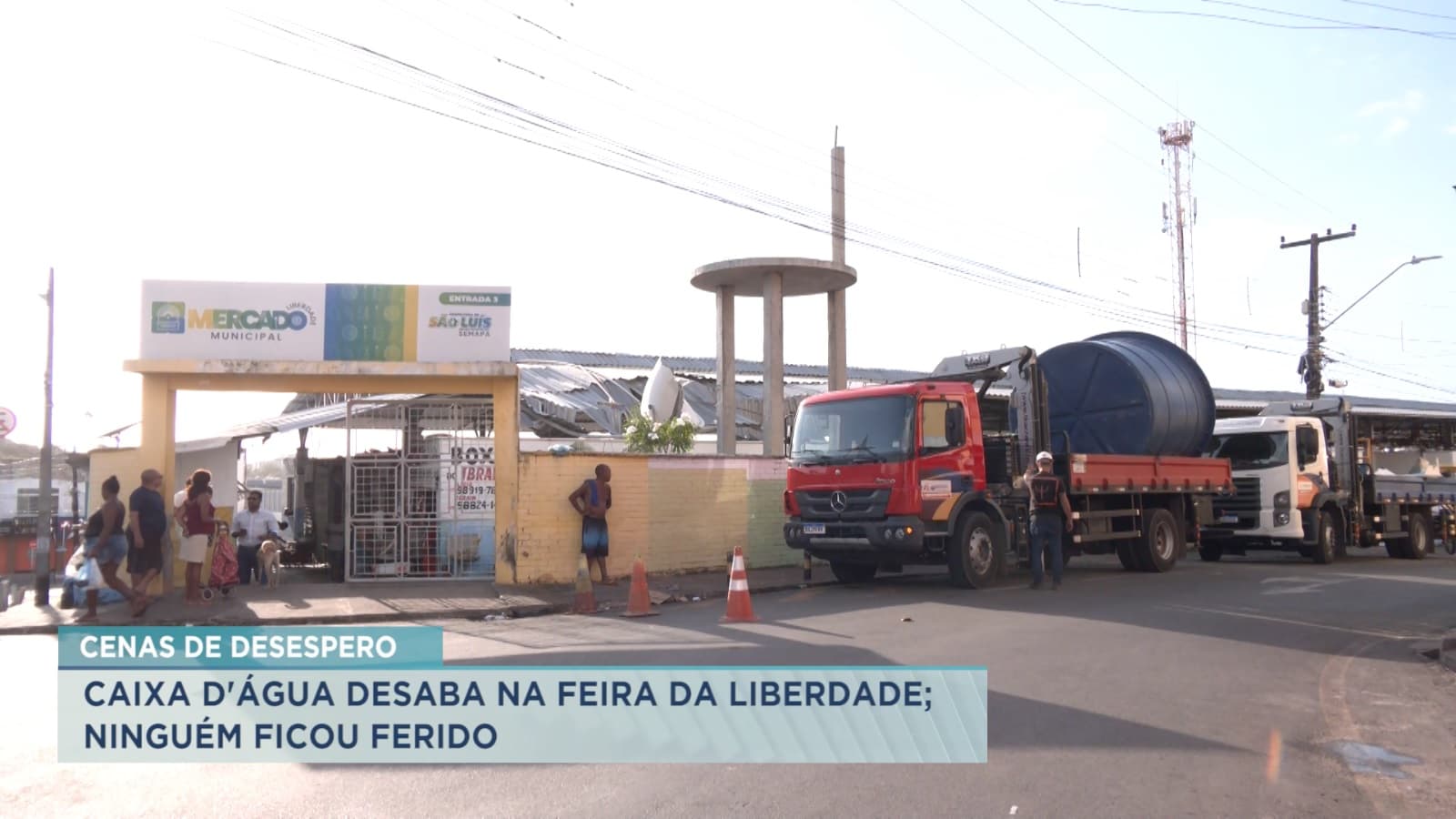 Caixa d'água cai e assusta frequentadores da feira da Cidade Operária, em São Luís