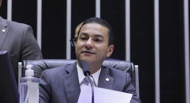 Republicanos, PP e PL formam bloco para apoiar Rogério Marinho no Senado