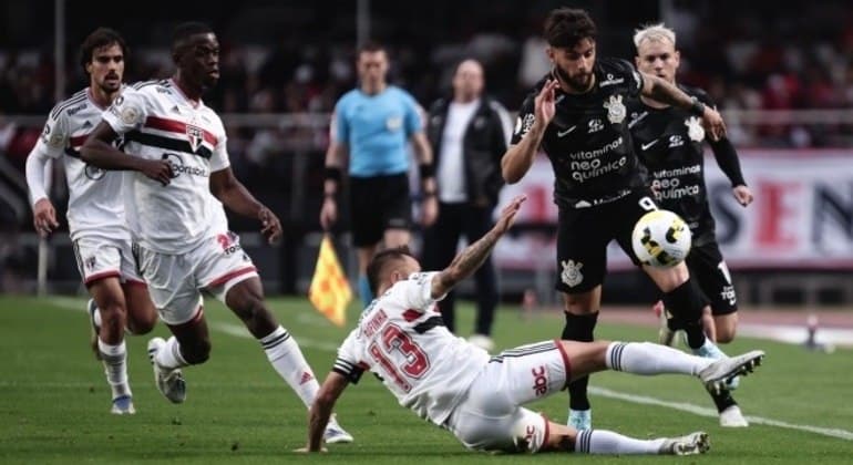 Corinthians não vence o São Paulo no Morumbi há seis anos