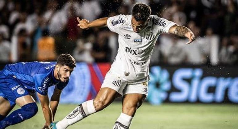 Santos visita o Santo André para mudar o foco no Paulistão