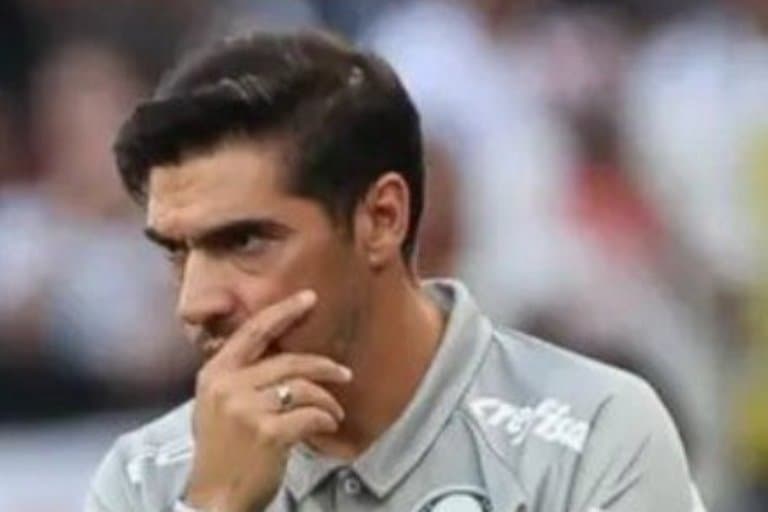 Chefão no Catar admite acerto de Abel Ferreira com Al-Sadd; veja os valores
